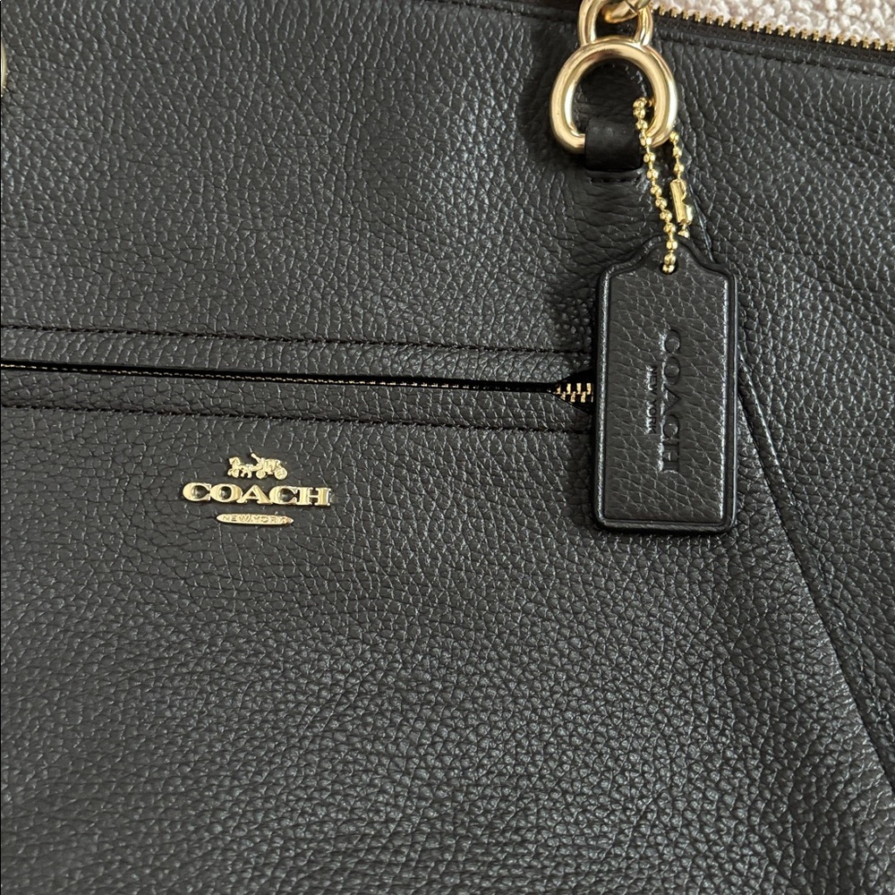 Coach Brown Leather Shoulder Bag with Gold Accents - Picture 2 of 11
